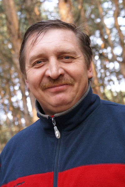 Олег Устинов