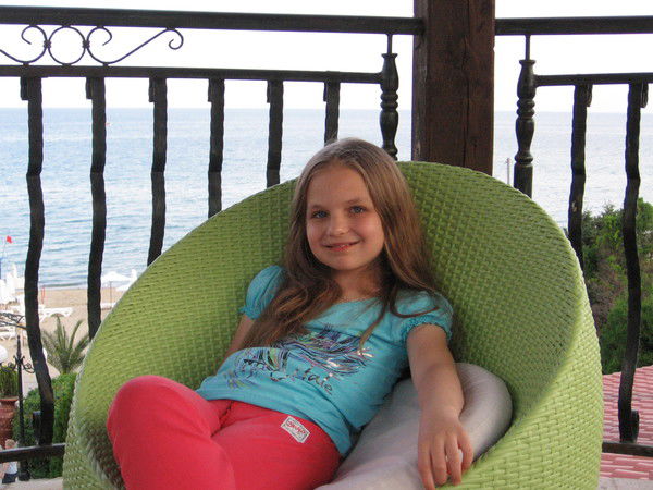 Саша Косоротикова