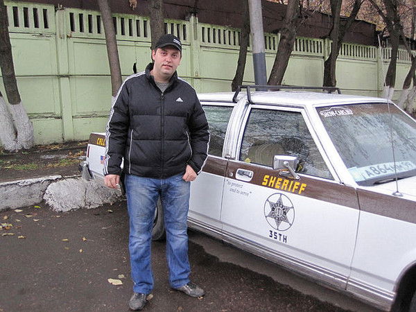 Илья Пешков