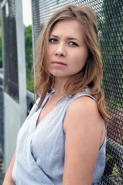 Юля Беззубова