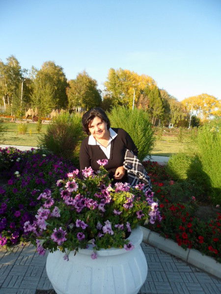 Лариса Губерт