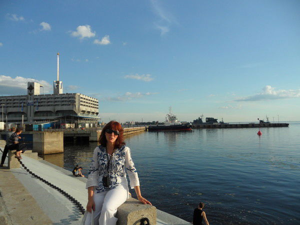 Людмила Савенкова