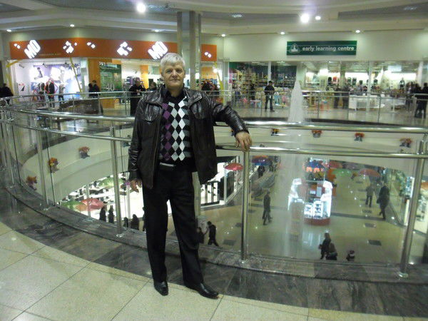 Евгений Захаров