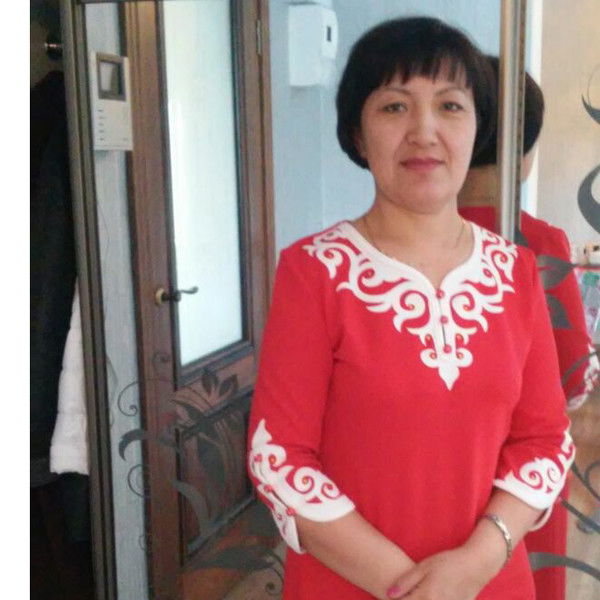 Айгуль Советова