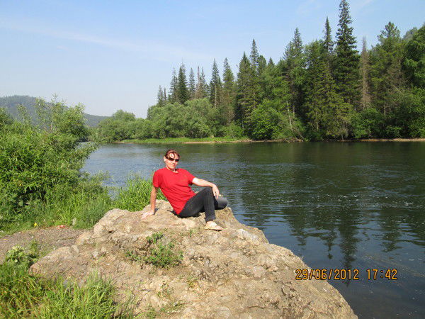 Елена Емельянова