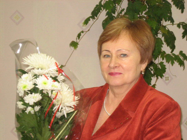 Елена Кирина