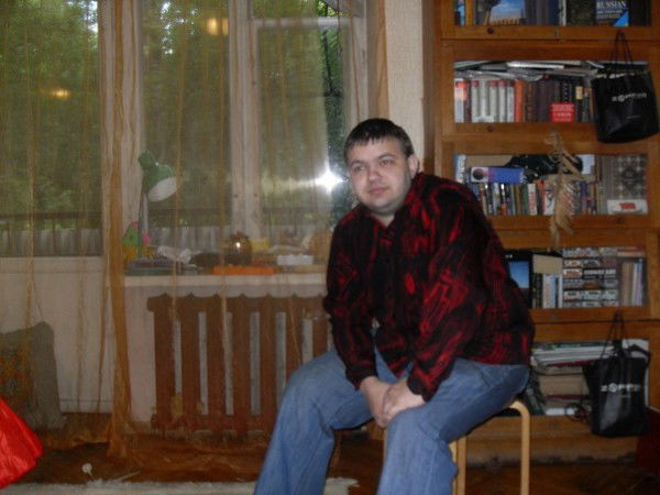 Александр Вахрамов