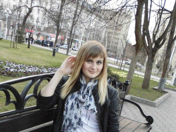 Полина Мельник