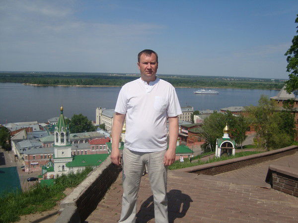 Александр Антонов