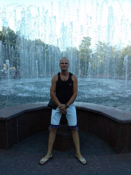 Влад Дергун