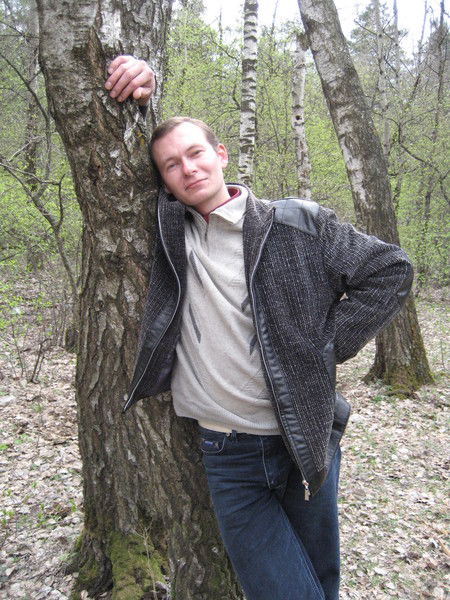 Владимир Леонов