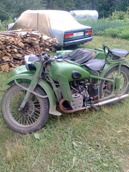 Антон Николаев