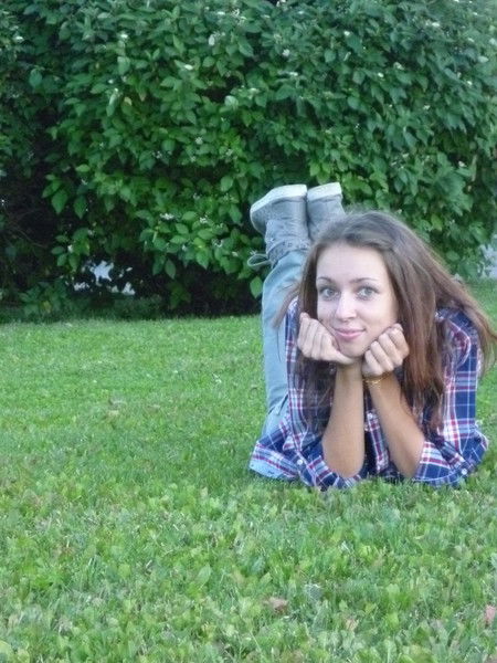 Ксеня Белова