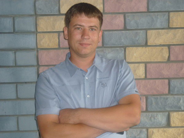 Денис Макаров