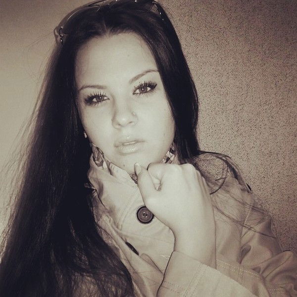 Юлия Искрова