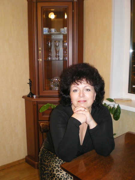 Елена Халецкая