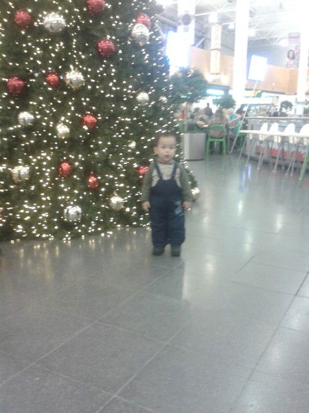 Санжар Апазов