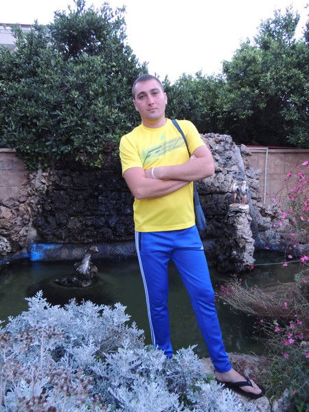 Макс Коберник