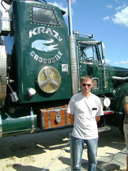 Александр Журавель