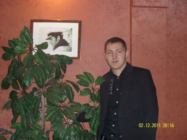 Роман Макарец