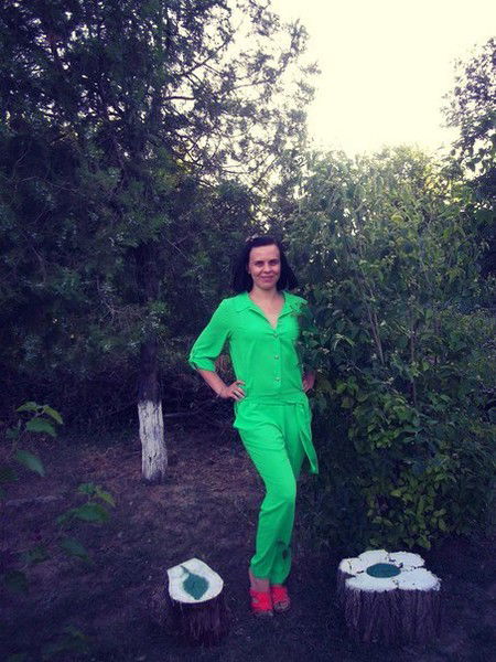 Лена Варзар