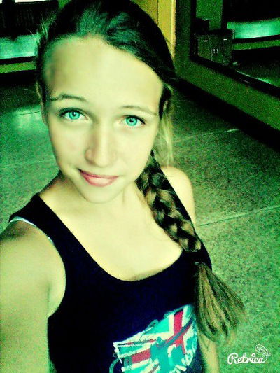 Полина Крестова