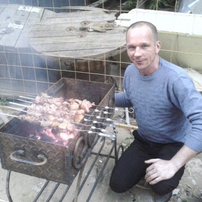 Олег Шарипов