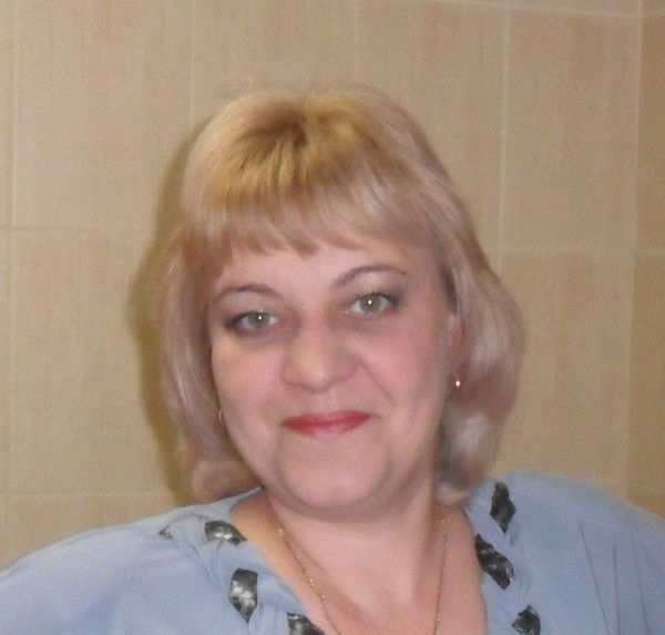 Елена Русанова