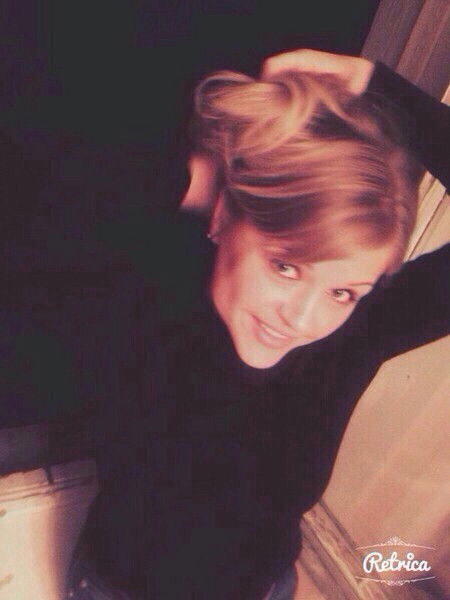 Юлия Сахарова