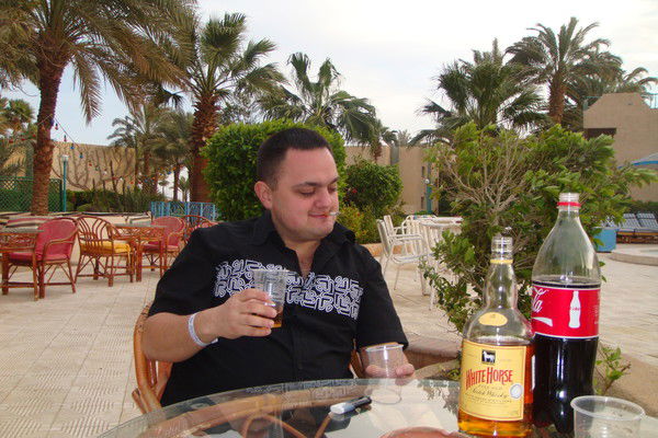 Энвер Рустамов