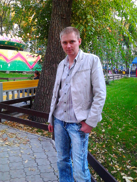 Игорь Левин