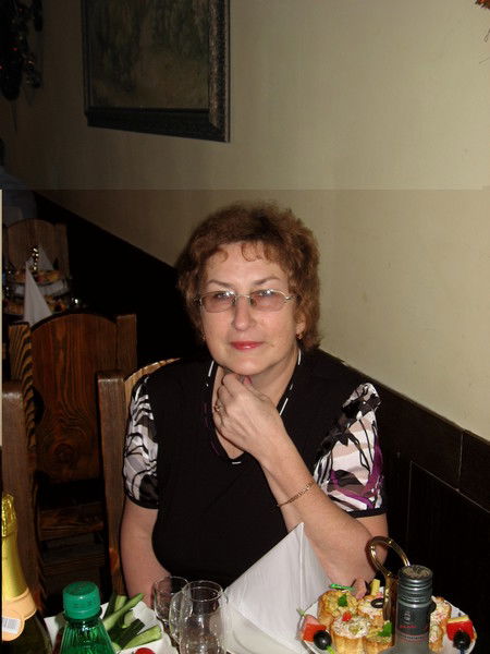 Елена Данович