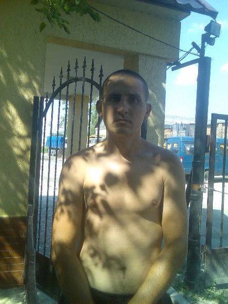 Виктор Устиян