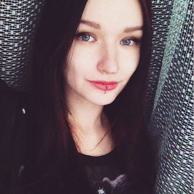 Рина Исаева