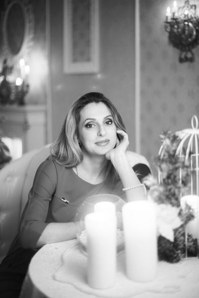 Нина Максимова