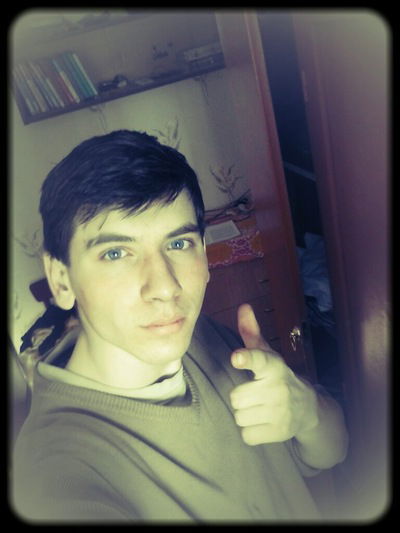 Андрей Пинекер