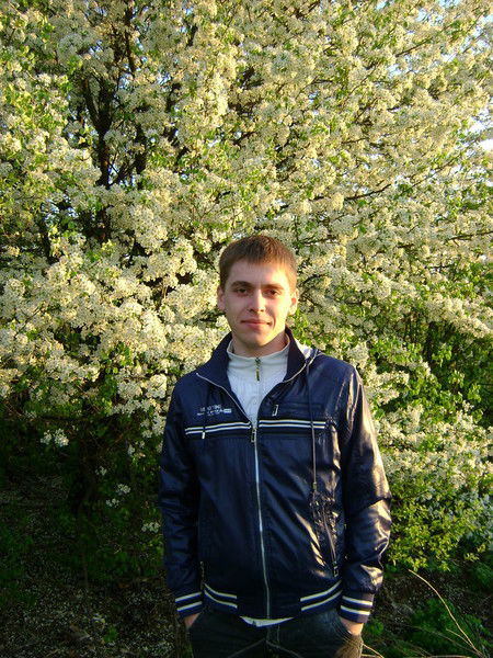 Стас Олейник