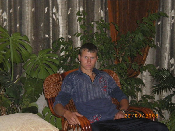 Артём Скориков