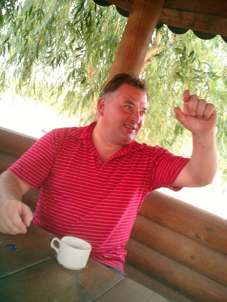 Максим Слобожанинов