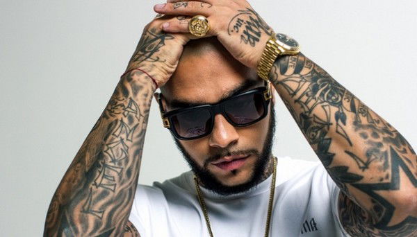 Нацепил_Карону _И_Не_Епёт