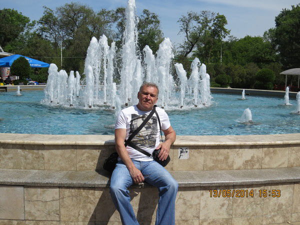 Алексей Жарков