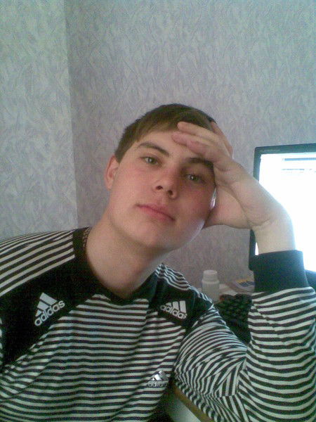 Артём Комаров