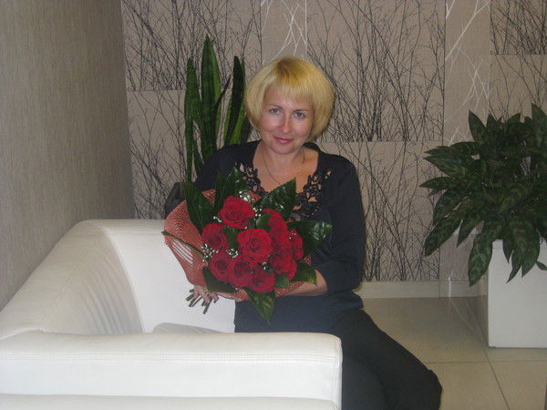 Елена Аксенова