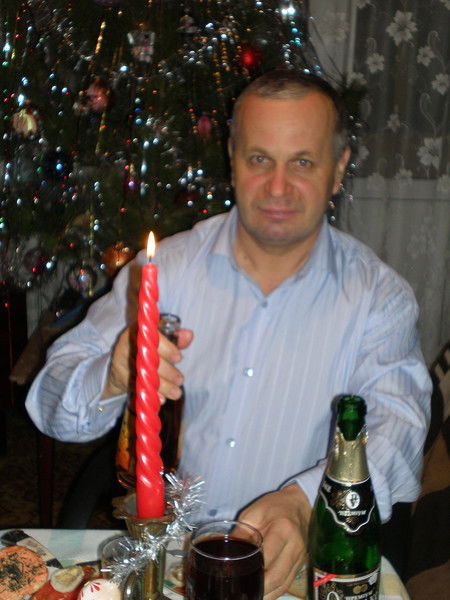 Пётр Скуридин