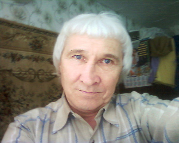 Павел Нероднов