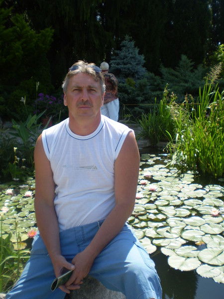 Алексей Белоус