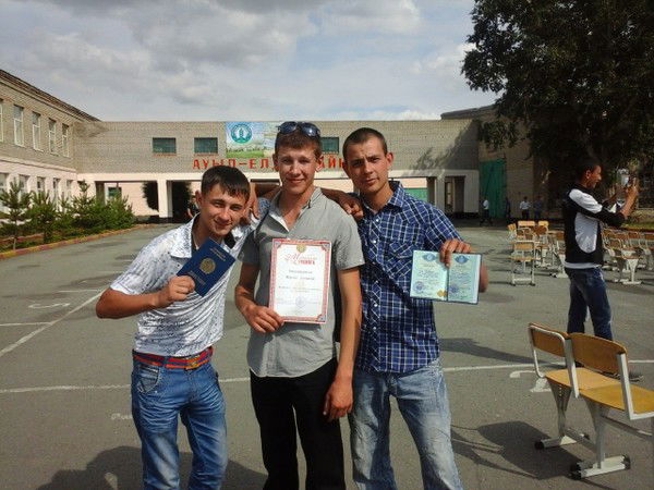 Сергей Серяков