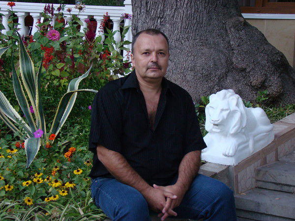 Дмитрий Снегирь