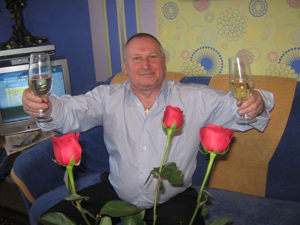 Олег Кравцов