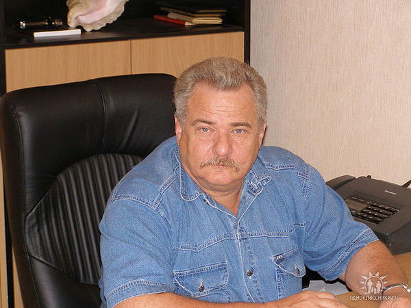 Александр Мельник